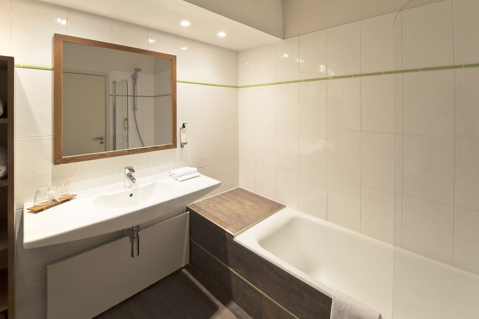 Best Western Plus L'Oree Paris Sud Saulx-les-Chartreux Esterno foto
